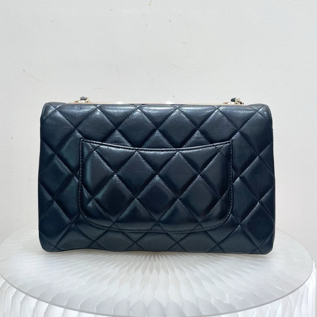 Chanel Trendy CC Lambskin Chain Shoulder Bag Black Gold Women Diamond Classic