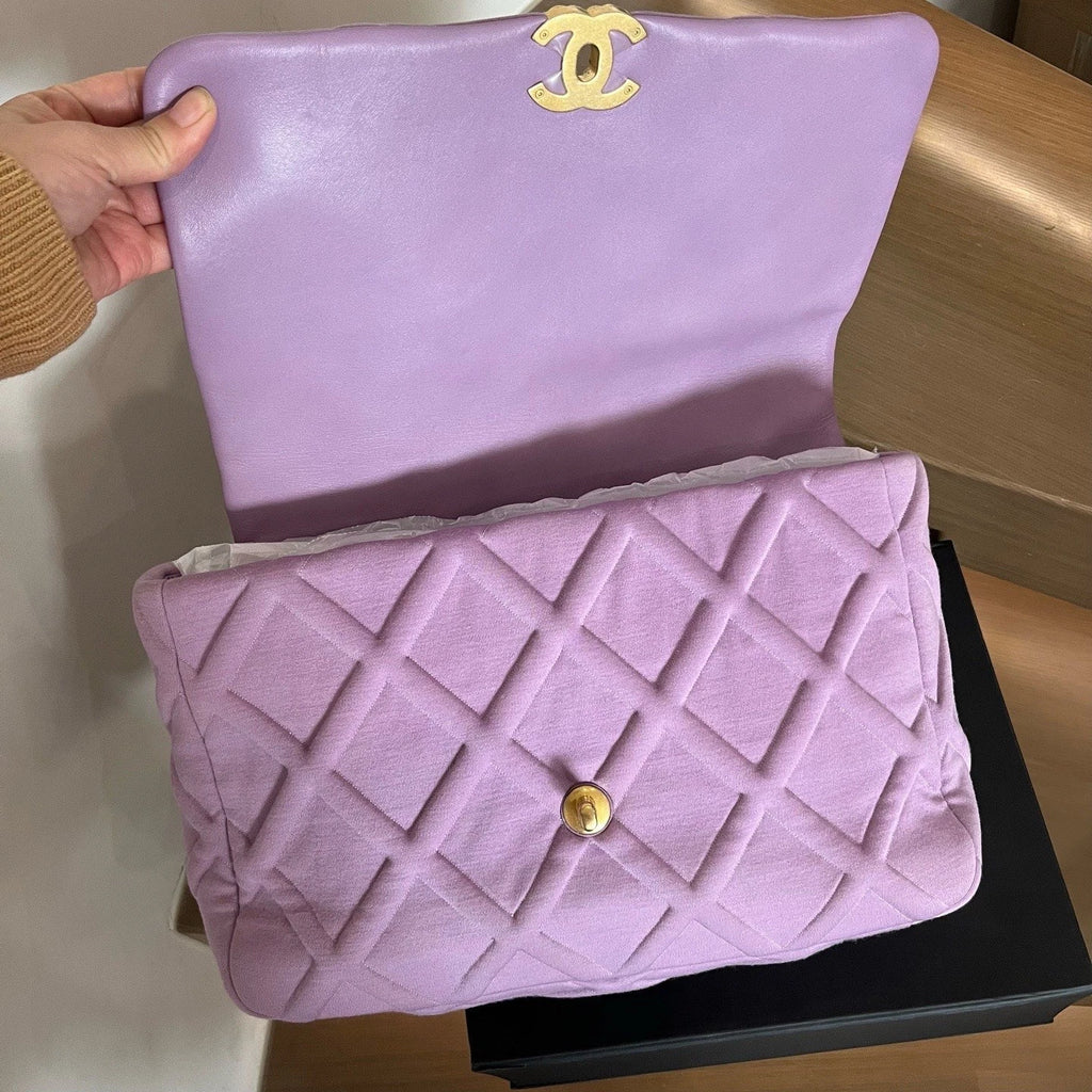 Chanel 19Bag Maxi Diamond Purple Shoulder Bag Turn Lock Women