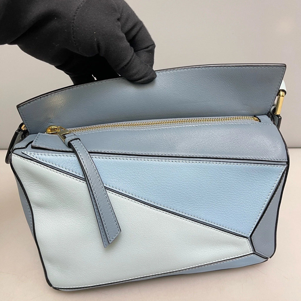 Authentic Loewe Puzzle Calfskin Shoulder Crossbody Bag Blue Gold Hardware