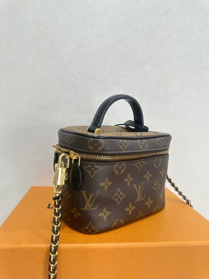 Louis Vuitton Vanity Monogram Top Handle Excellent