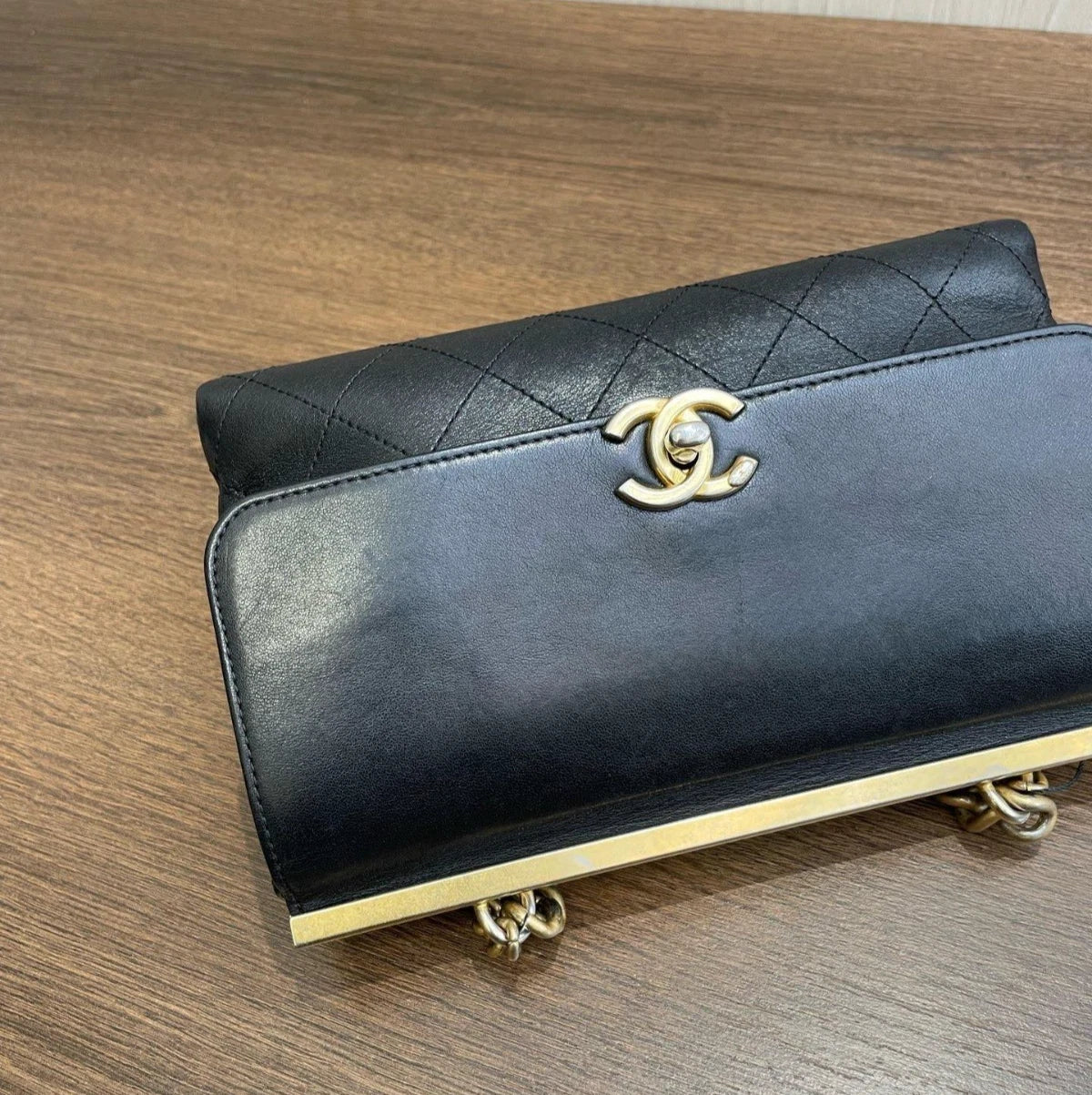 Chanel Message Bag Diamond Shoulder Bag Crossbody Bag Black Women Fashion