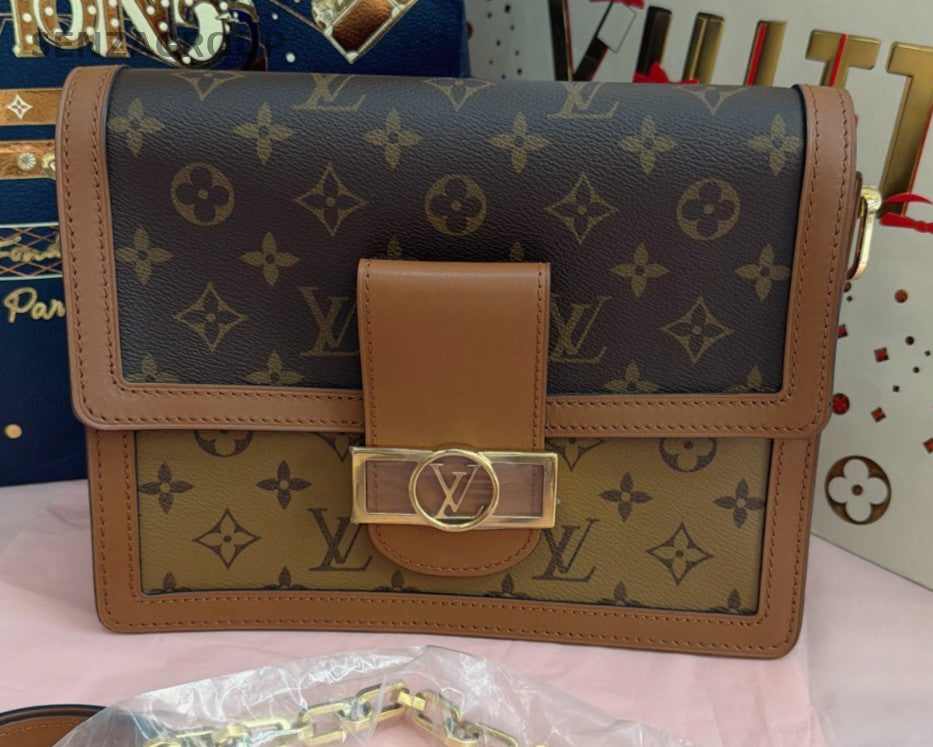 Louis Vuitton Dauphine MM Monogram Chain Shoulder Bag Brown Gold Women Classic