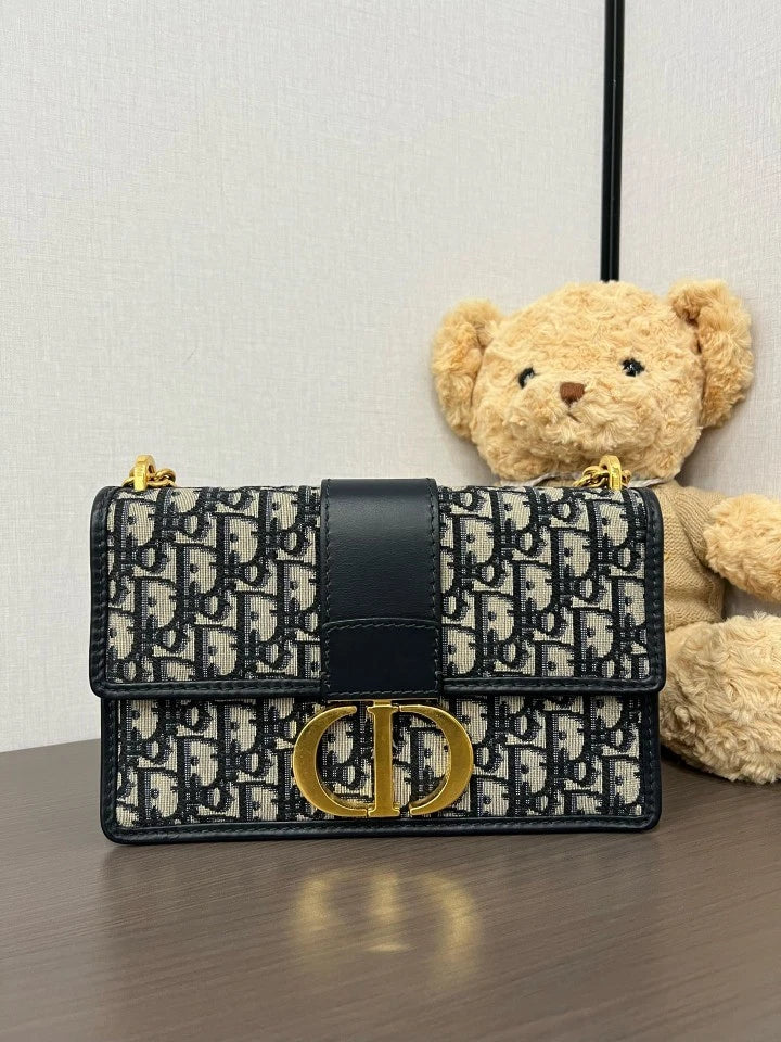 Christian Dior Montaigne30 MM Chain Shoulder Bag Crossbody Women