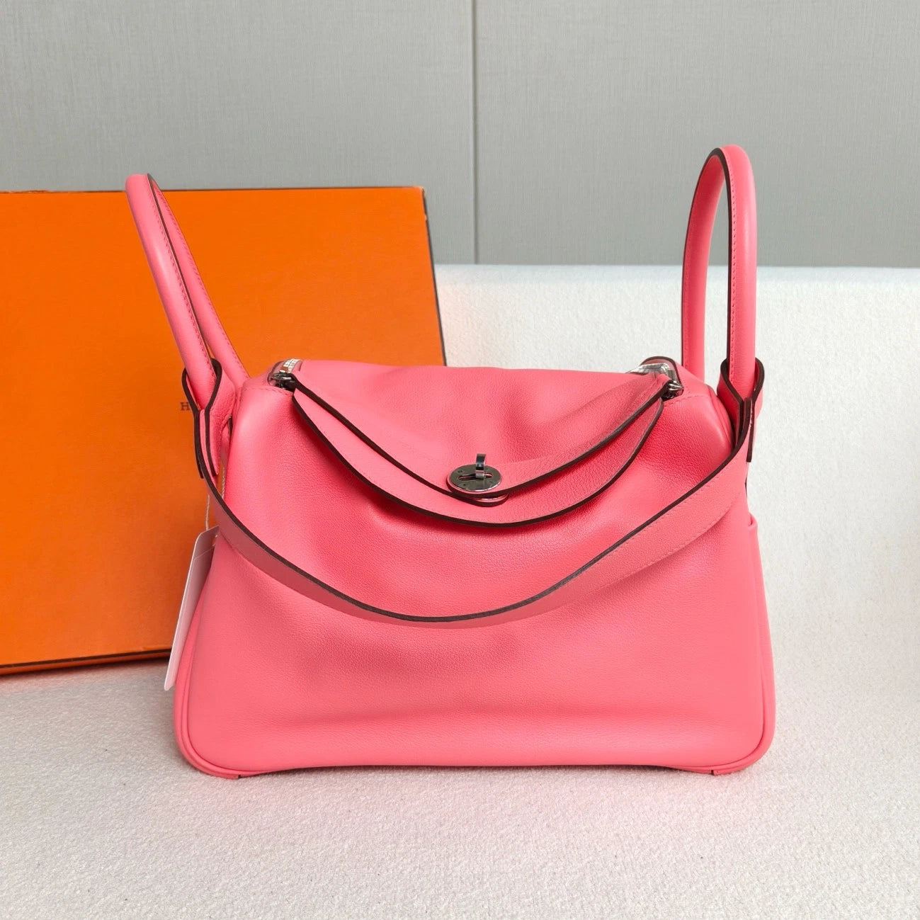 Hermes Lindy30 TC Leather Top Handle Shoulder Bag Pink Silver Women Classic