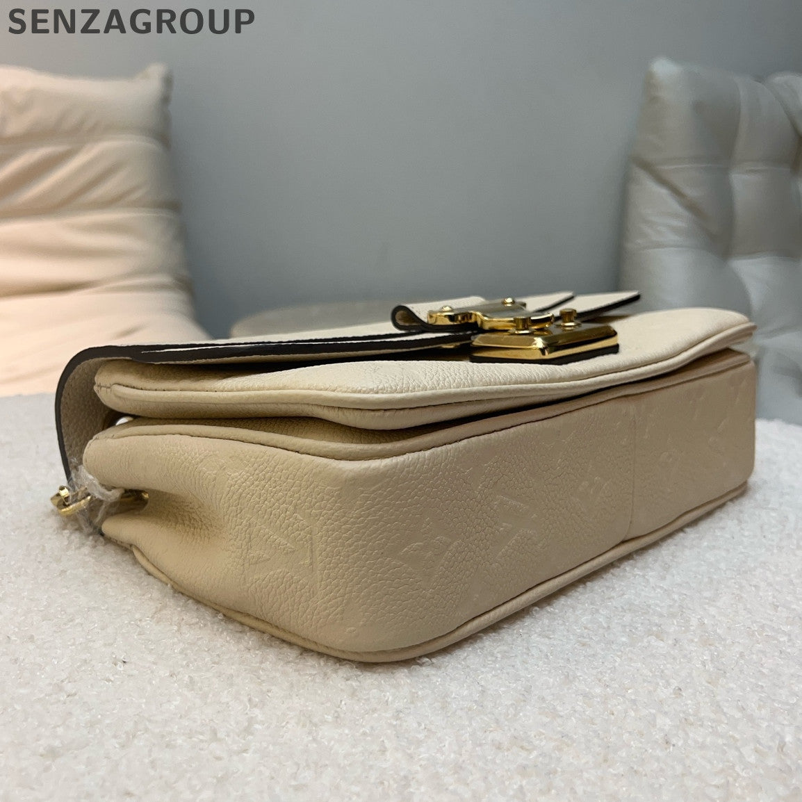 Louis Vuitton Monogram Messenger Bag with Silver Chain Strap - Women's Classic