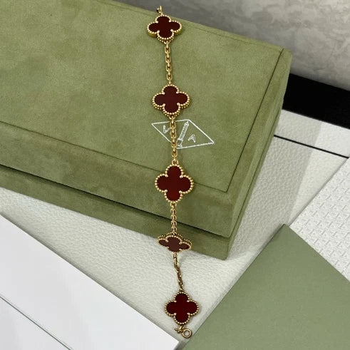Van Cleef &amp; Arpels VCA Vintage Alhambra 5 Motifs Bracelet 18K YG Red Carnelian