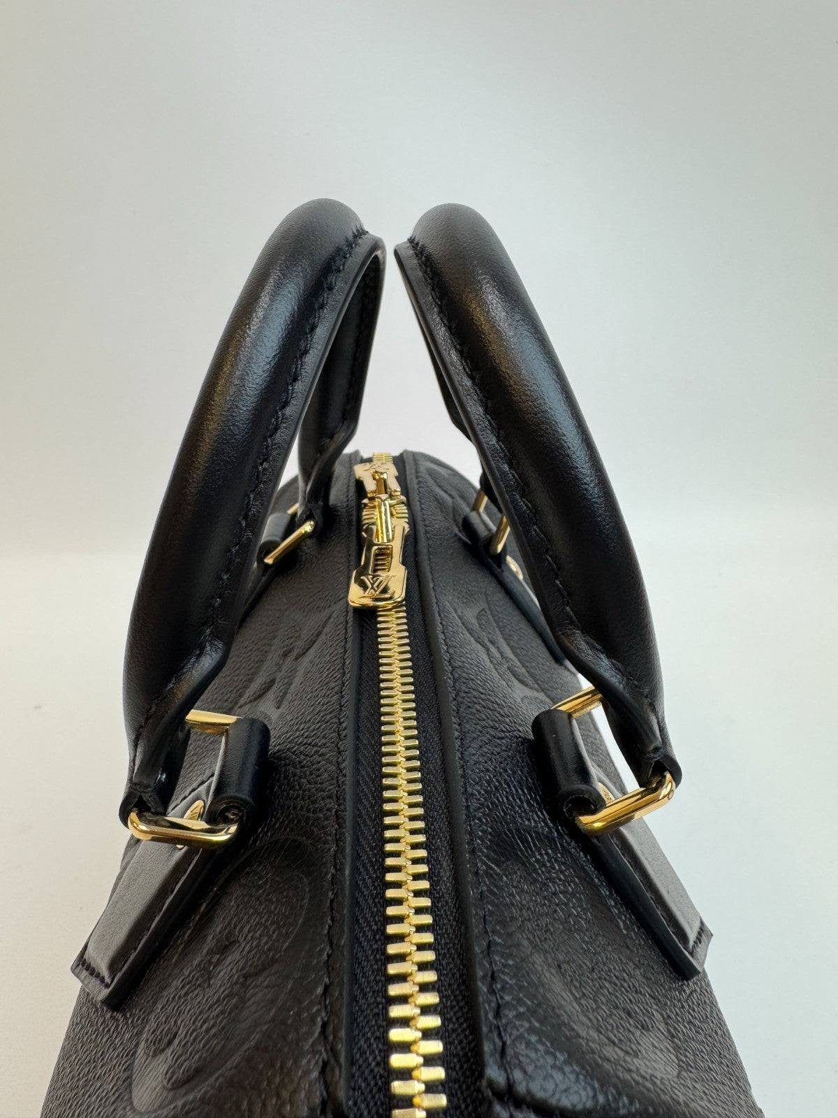 Louis Vuitton Speedy20 Black Monogram Empreinte Shoulder bag Almost Brand NEW
