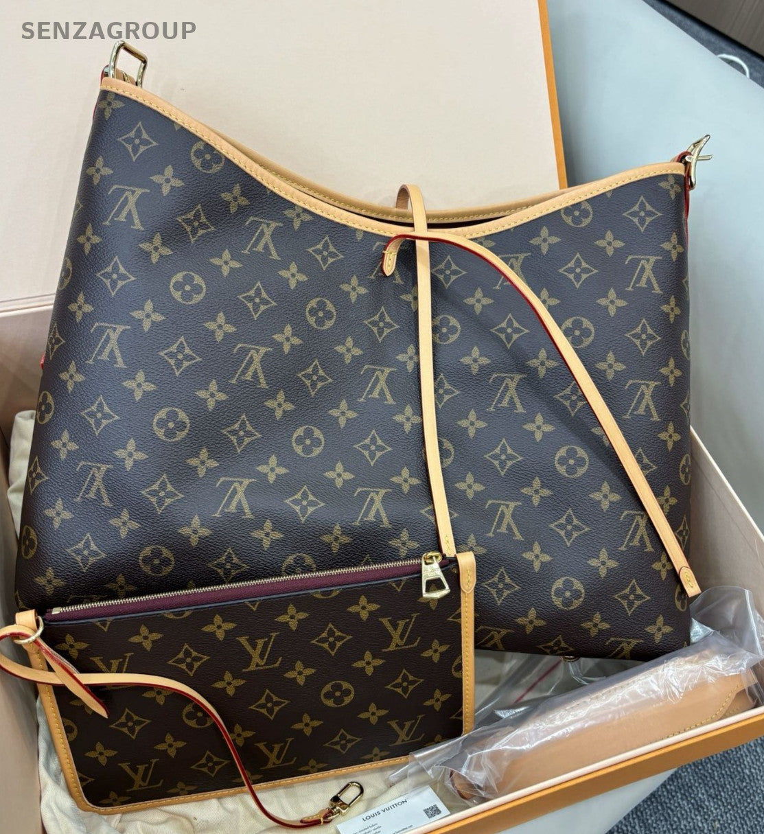 Louis Vuitton Carryall MM Monogram Shoulder Bag Brown Gold Women Classic