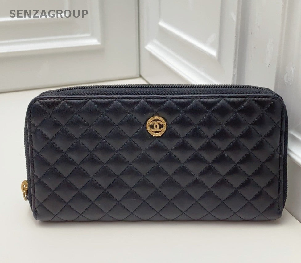 Chanel Diamond Clutch Black Pink Gold Used Women Classic Fashion