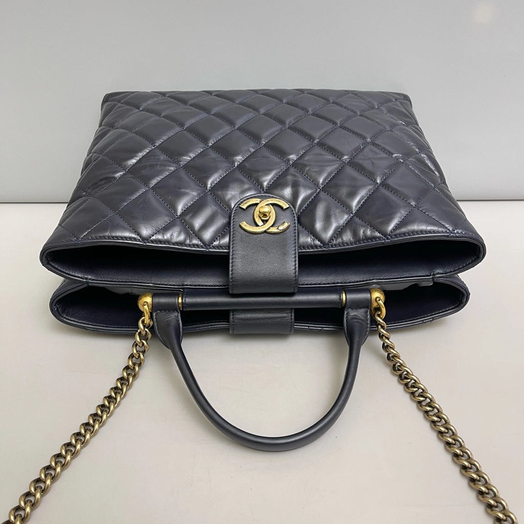 Chanel Paris-bombay Tote Oil Wax Calfskin Top Handle Bag Shoulder Black