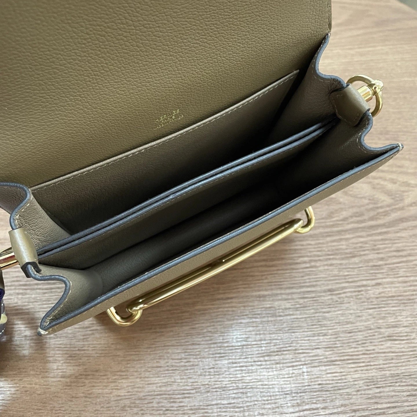 Hermes Roulis19 Evercolor Leather Shoulder Crossbody Gray Gold Women Classic