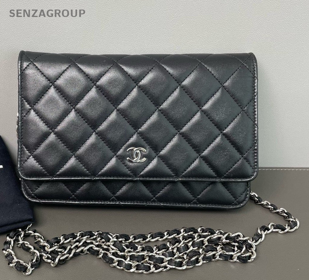 CHANEL Caviar Woc Calfskin Chain Shoulder bag Crossbody Black Silver Women