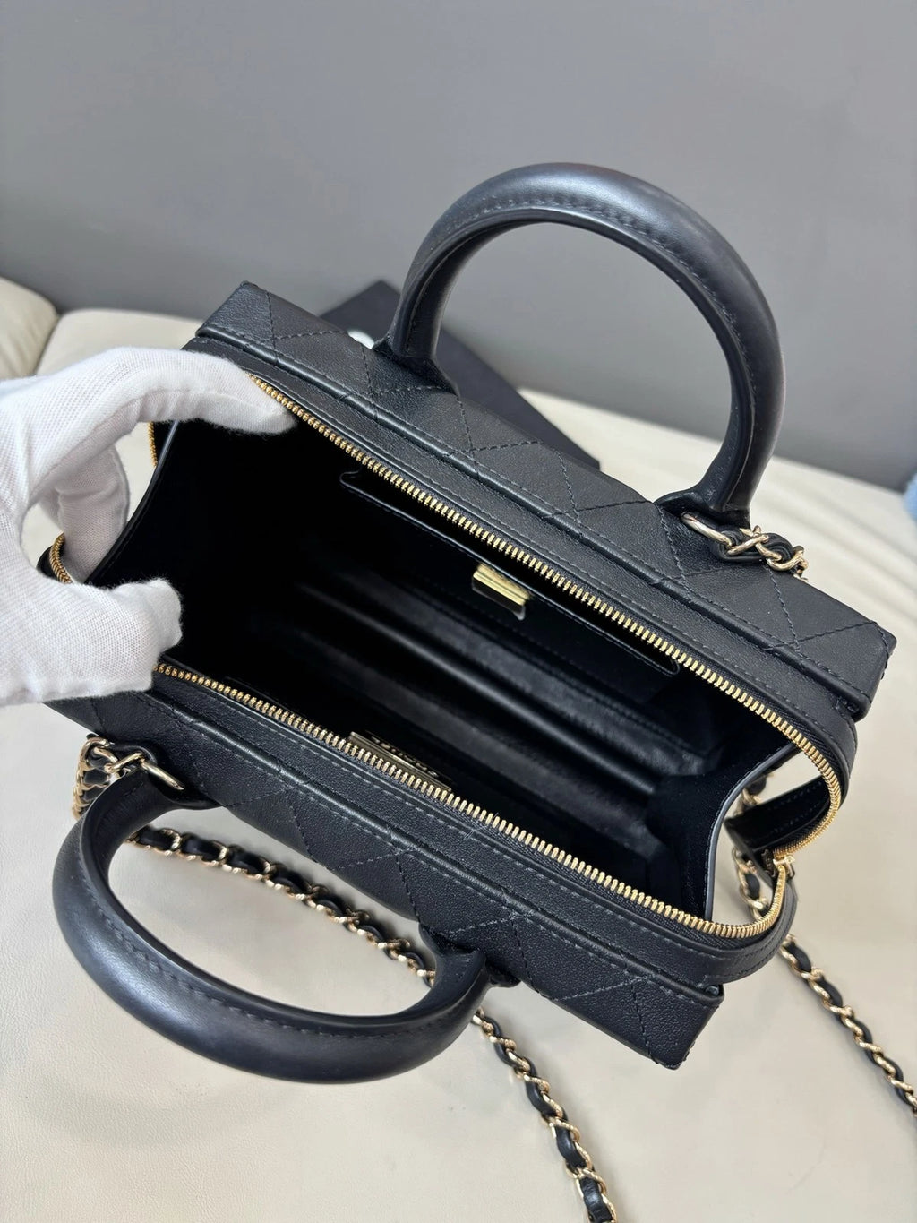 Chanel Cosmetic Case Box Bag Crossbody Handbag Daily Use Black Gold