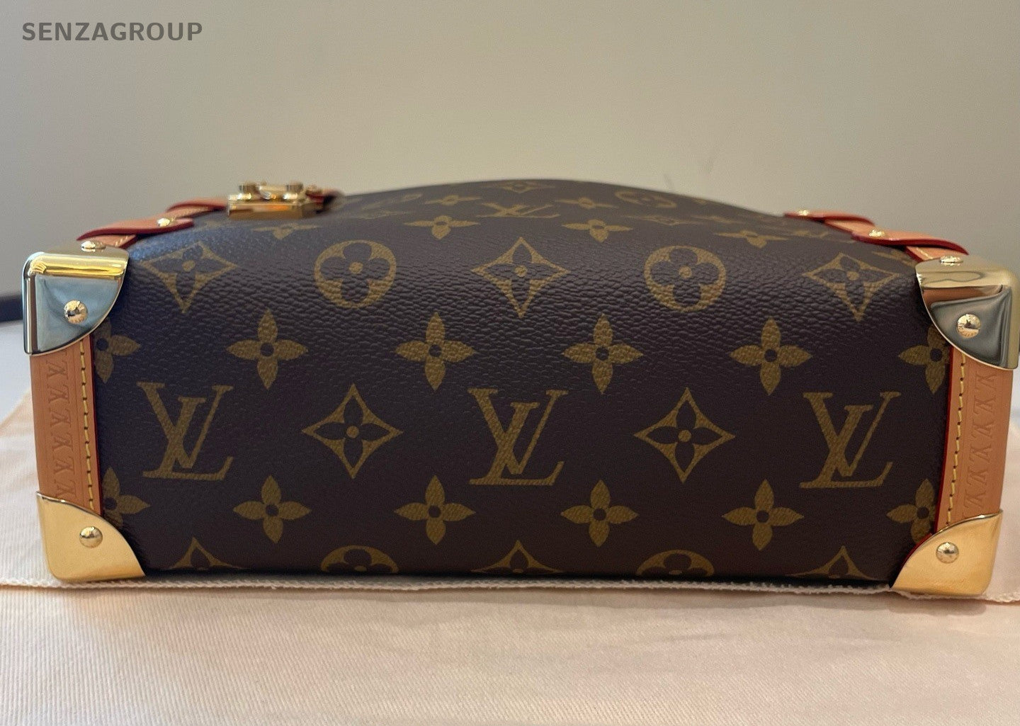 Louis Vuitton Side Trunk MM Monogram Shoulder Bag Crossbody Brown Women Classic