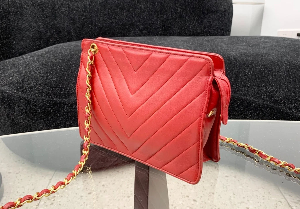 Chanel Calfskin Red Gold Chain Shoulder Bag Crossbody Bag Women Fashion S