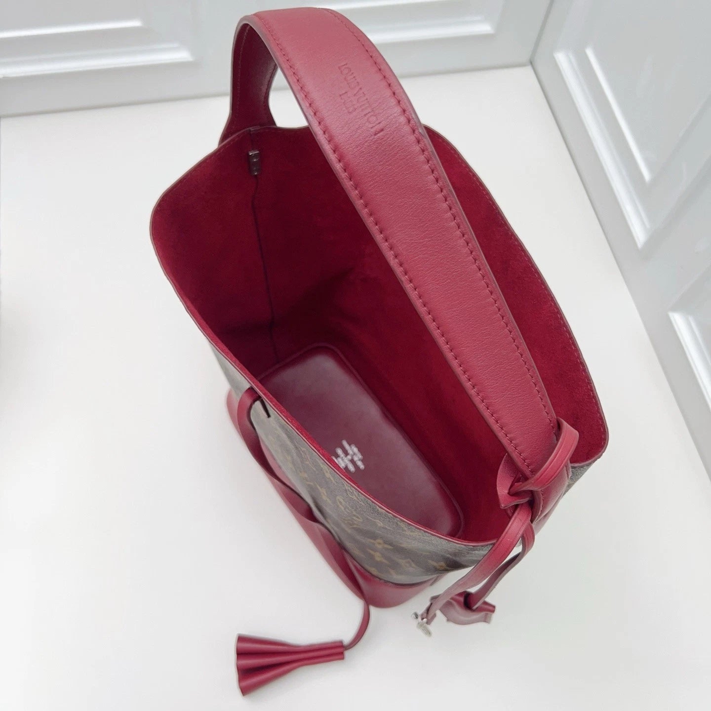 Louis Vuitton Bucket Monogram Canvas Top Handle Crossbody Bag Brown Women
