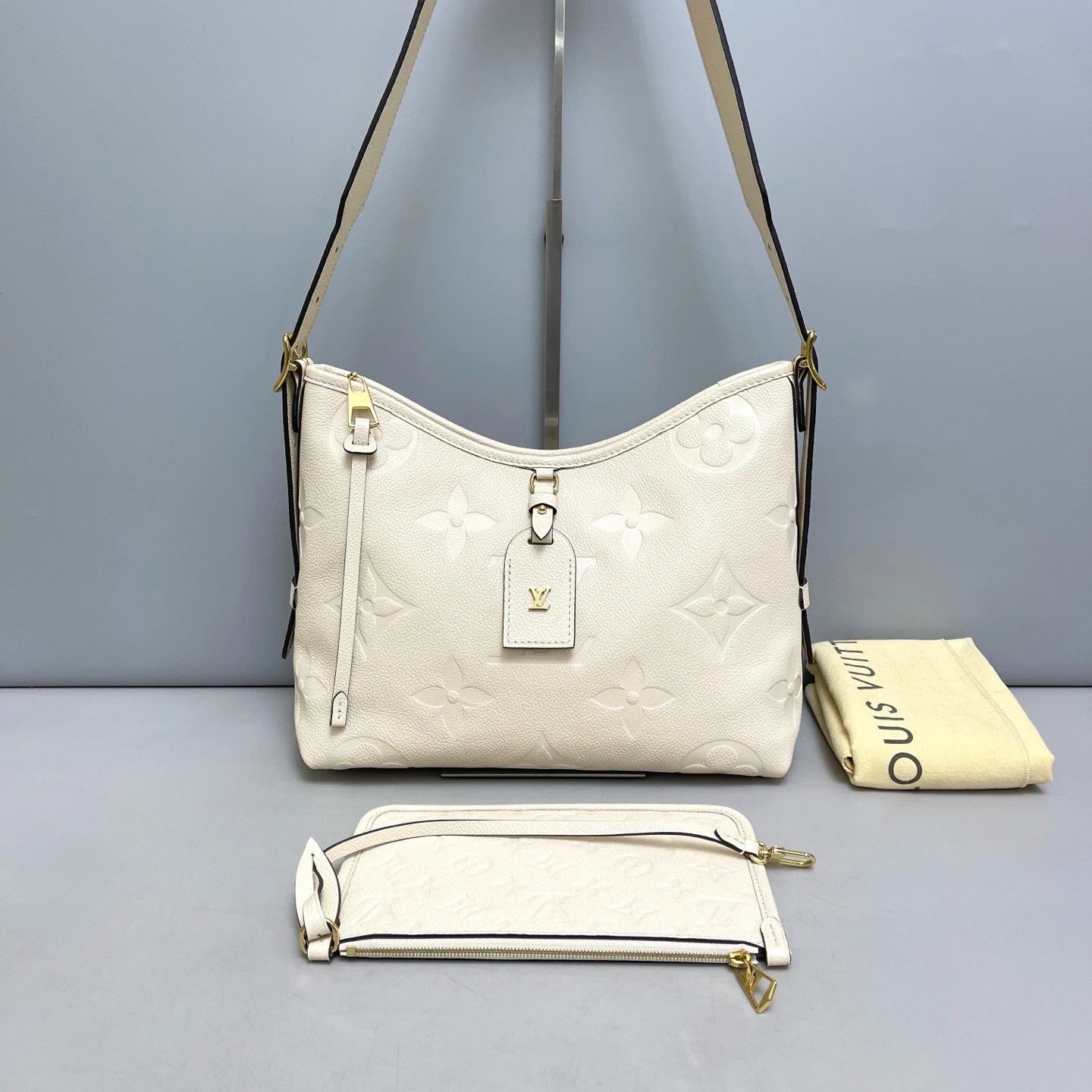 Louis Vuitton Carryall Gold Beige Shoulder Bag Crossbody Excellent