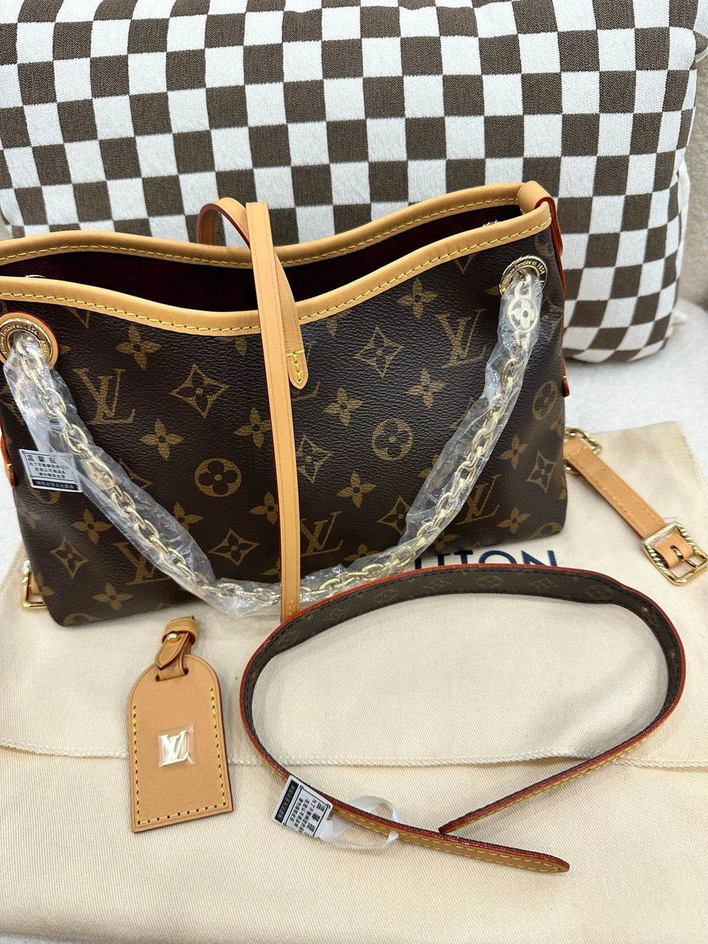 Louis Vuitton Carryall Canvas Tote Bag Excellent