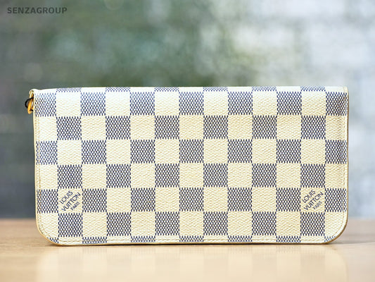 Louis Vuitton White Damier  All round zip Wallet