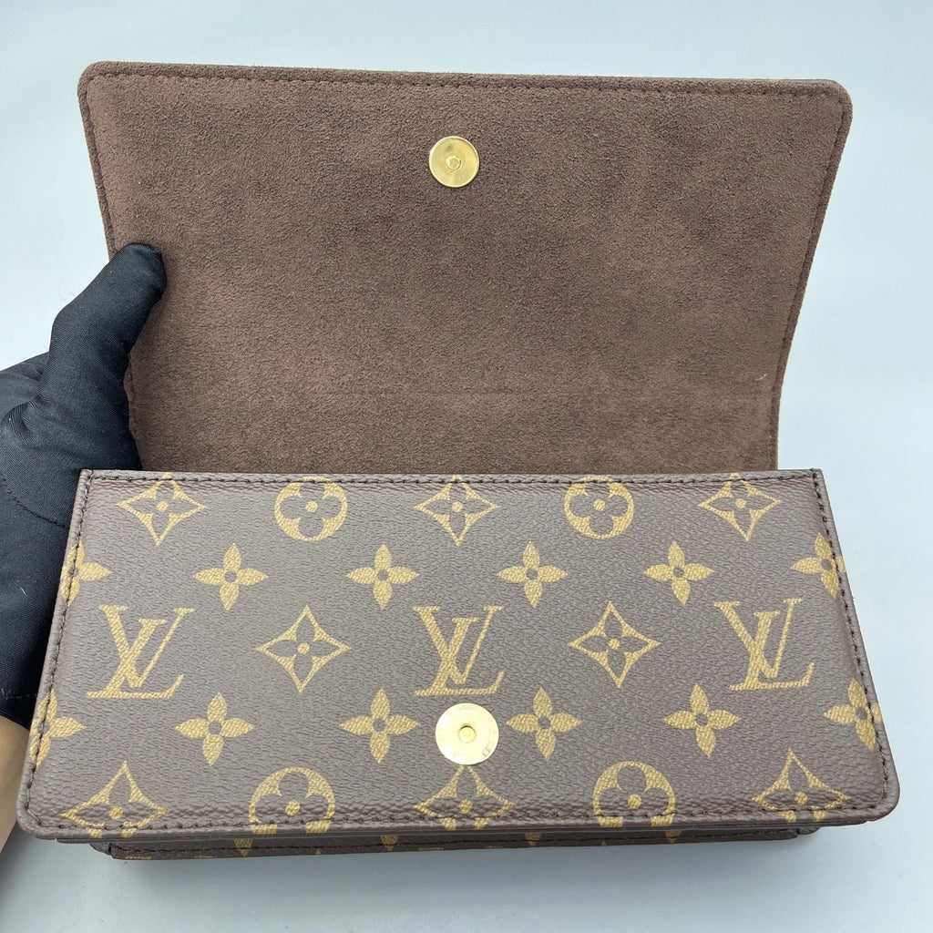 Louis Vuitton Monogram Canvas Lily Shoulder Bag For Women