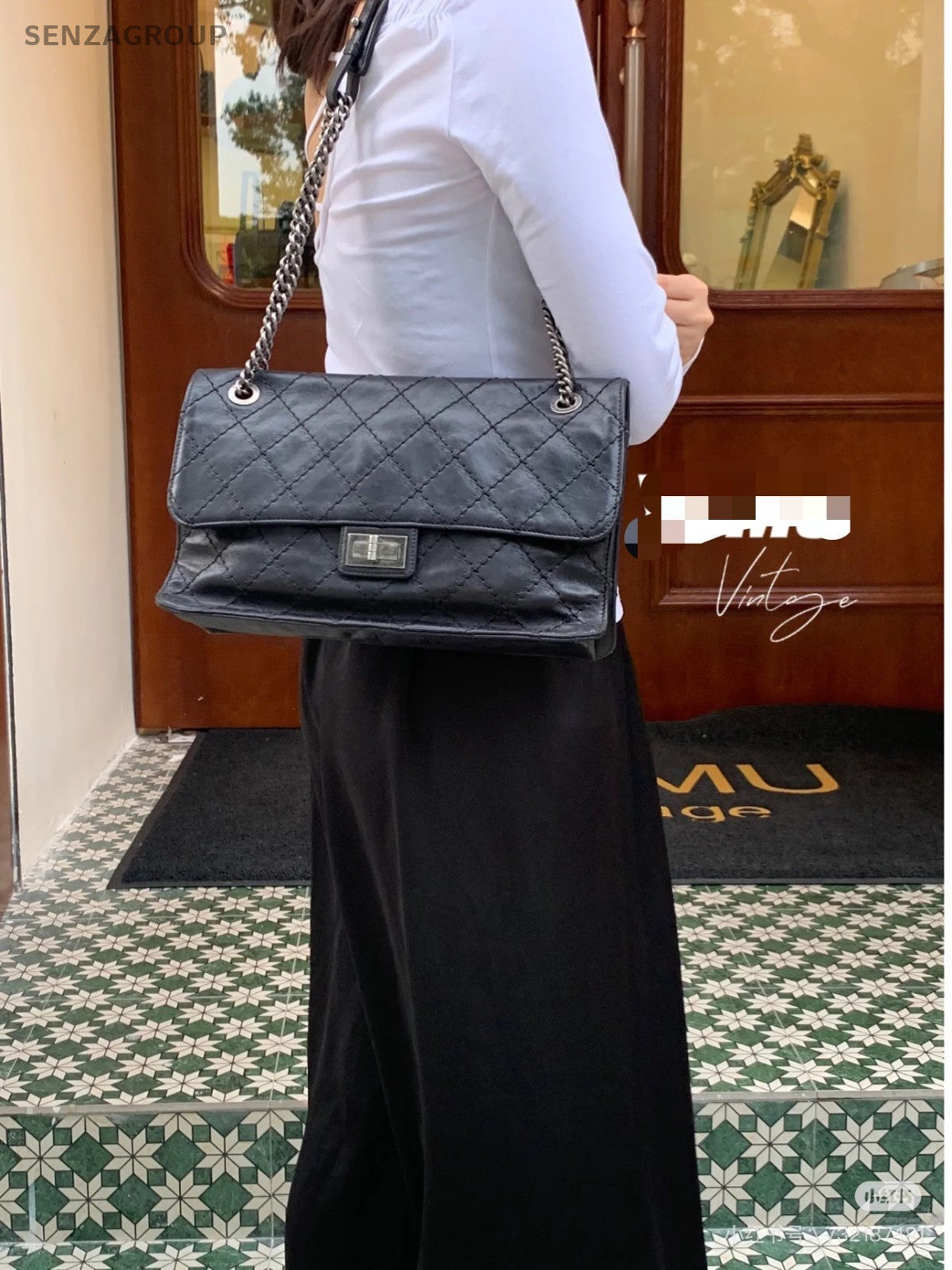 CHANEL 2.55 Classic Diamond pattern Chain Strap Shoulder bag Black Women
