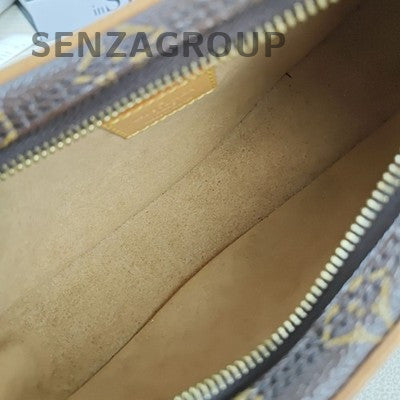 Louis Vuitton Loop Monogram Chain Shoulder Bag - Women's Fashion
