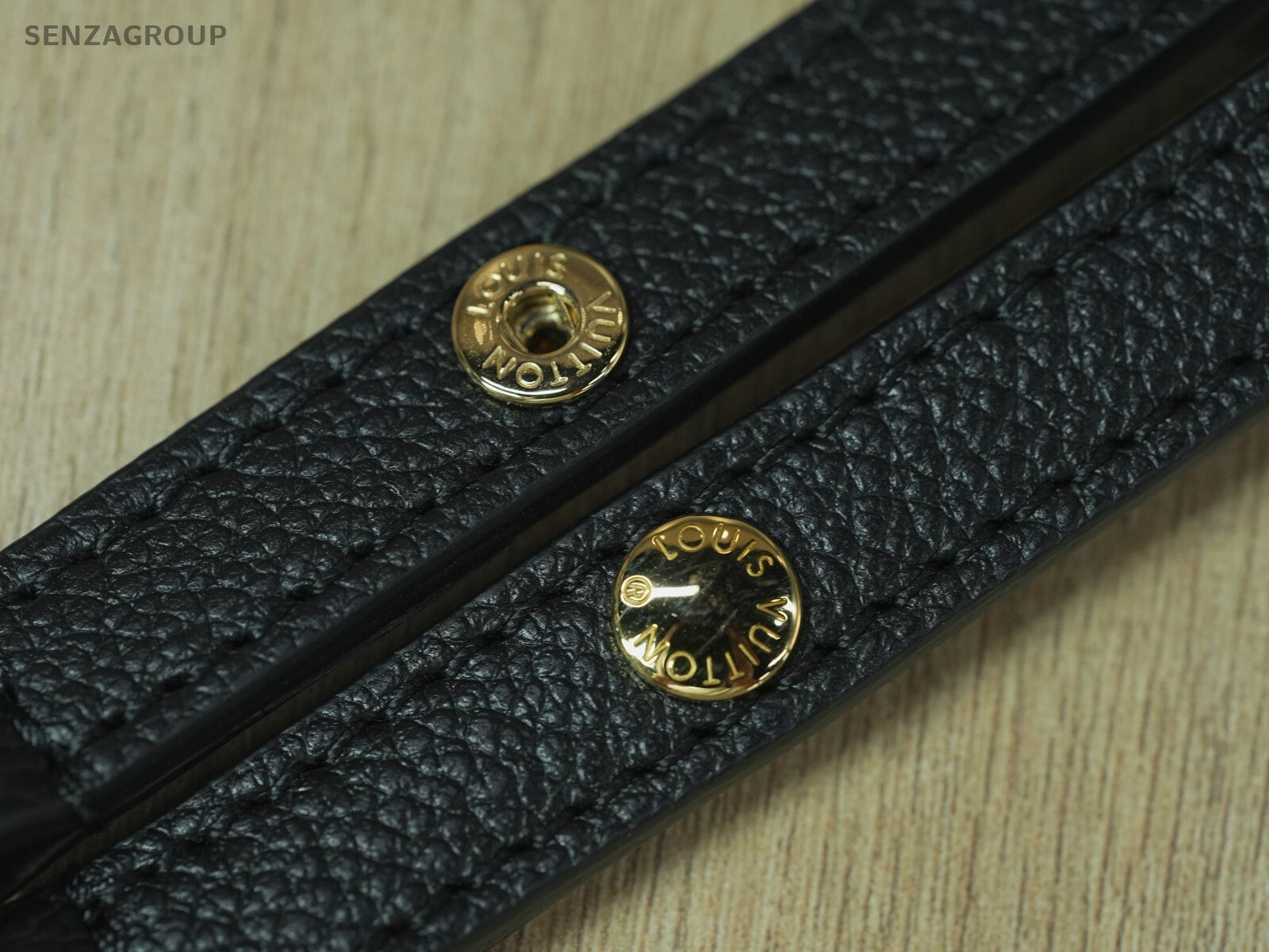 Louis Vuitton Monogram Empreinte NéoNoé MM M45256
