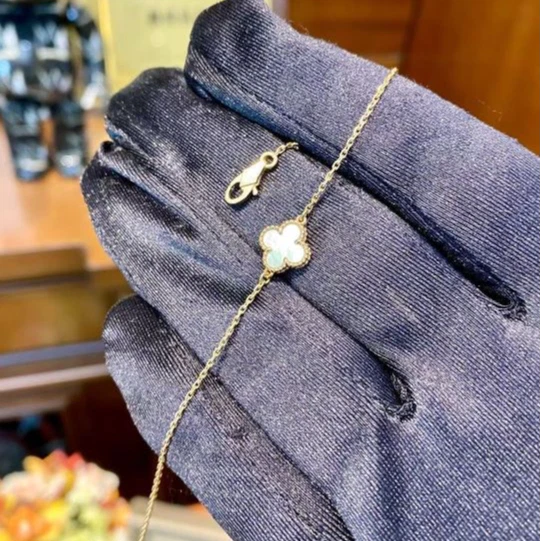 Van Cleef &amp; Arpels Sweet Alhambra Bracelet 18K Yellow Gold with Mother of Pearl