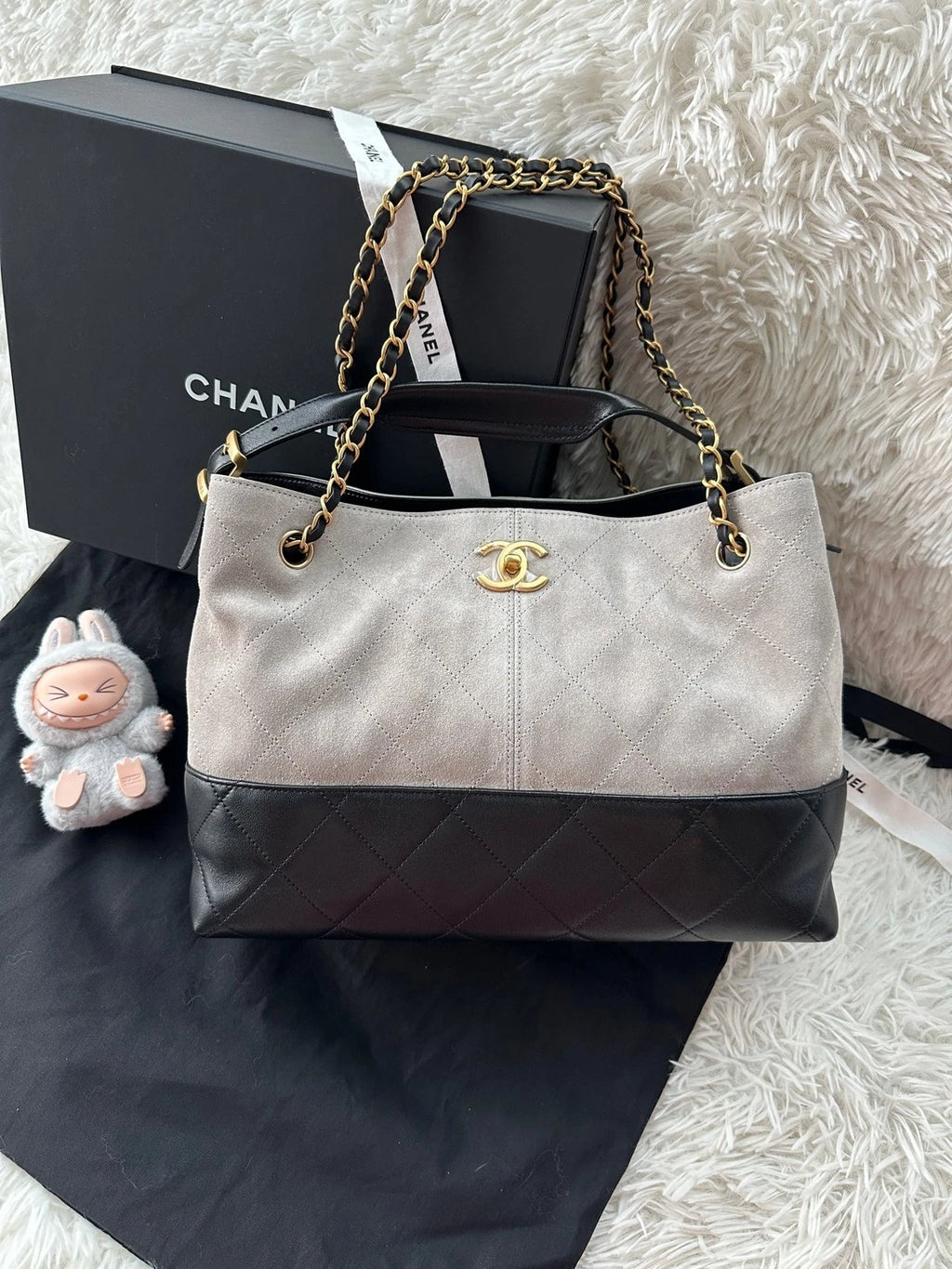 New CHANEL Gray Black Suede Leather Hobo Tote Shoulder Handbag Women