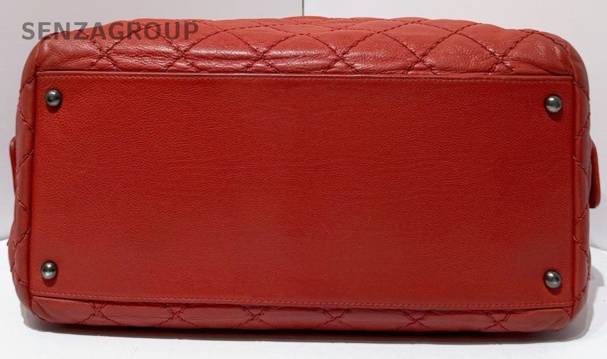 Chanel Diamond Pattern Chain Shoulder Bag Red Silver Used Women Classic Vintage