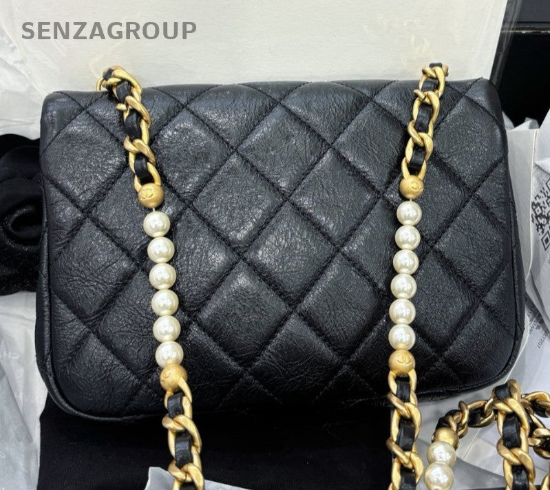 Chanel Diamond Pearl Chain Calfskin Shoulder Bag Crossbody Black Gold Women