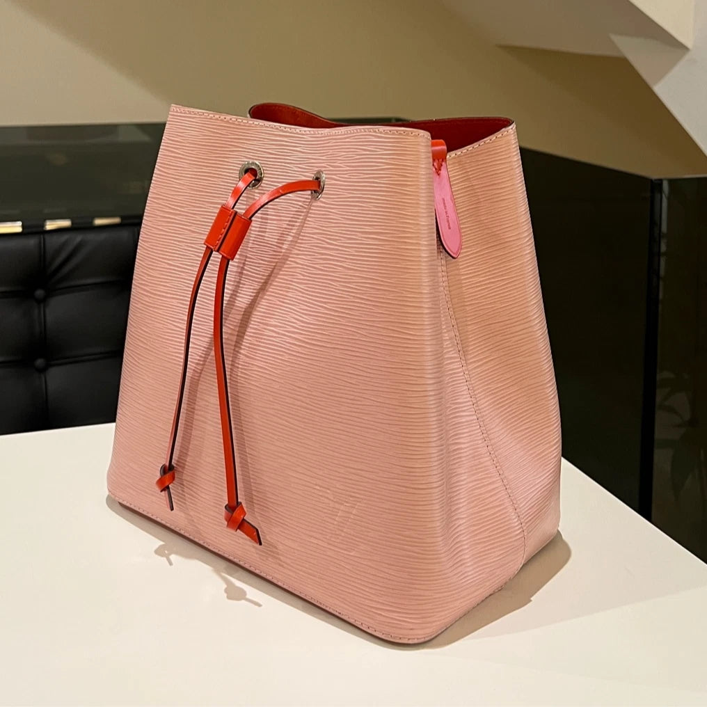 Louis Vuitton Pink Full Leather Bucket Bag