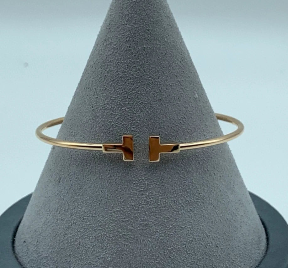 Tiffany &amp; Co. Tiffany T 18k Rose Gold Narrow Wire Cuff Bracelet Excellent