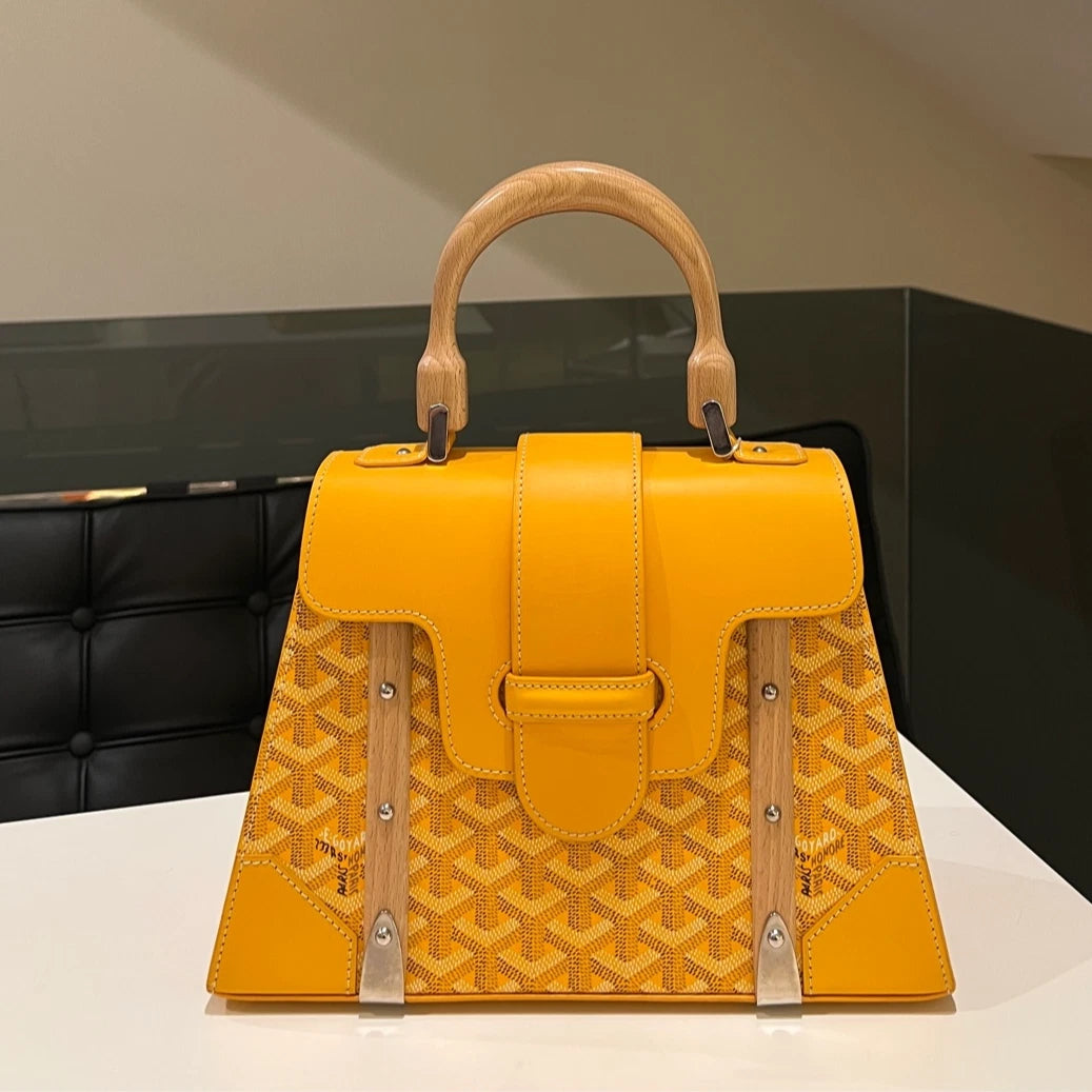 Goyard Saigon Large Yellow Silver Clasp Handbag - Classic Women's Tote