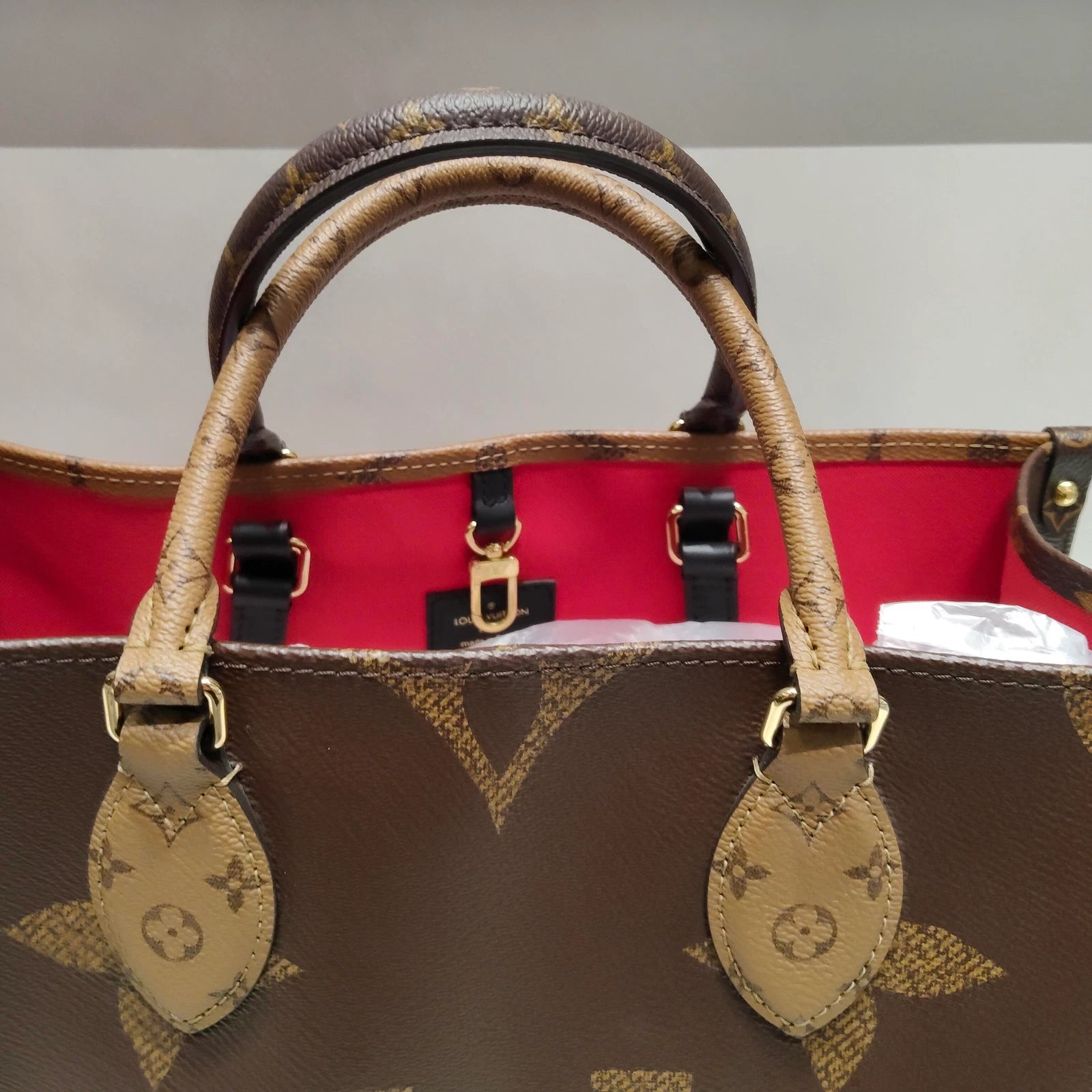 Louis Vuitton OnTheGo Monogram Canvas Tote Bag Excellent