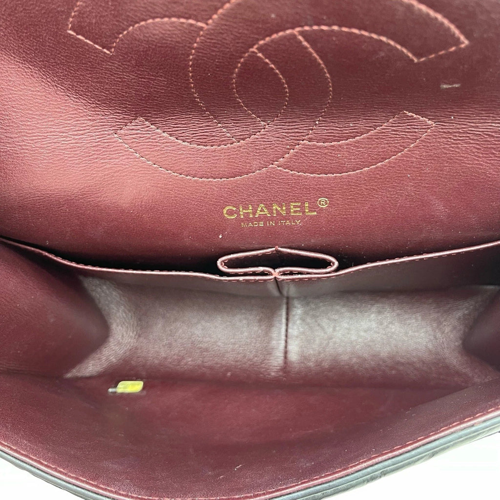 CHANEL Pre-owned Black Gold Chain Shoulder Crossbody Bag For Women