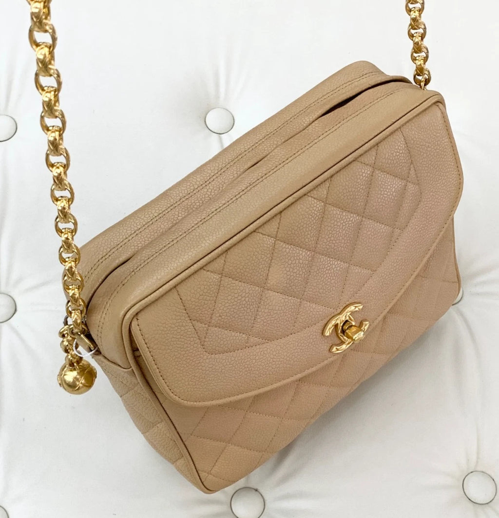 Chanel Calfskin Diamond Gold Chain Shoulder Bag Crossbody Bag Women S