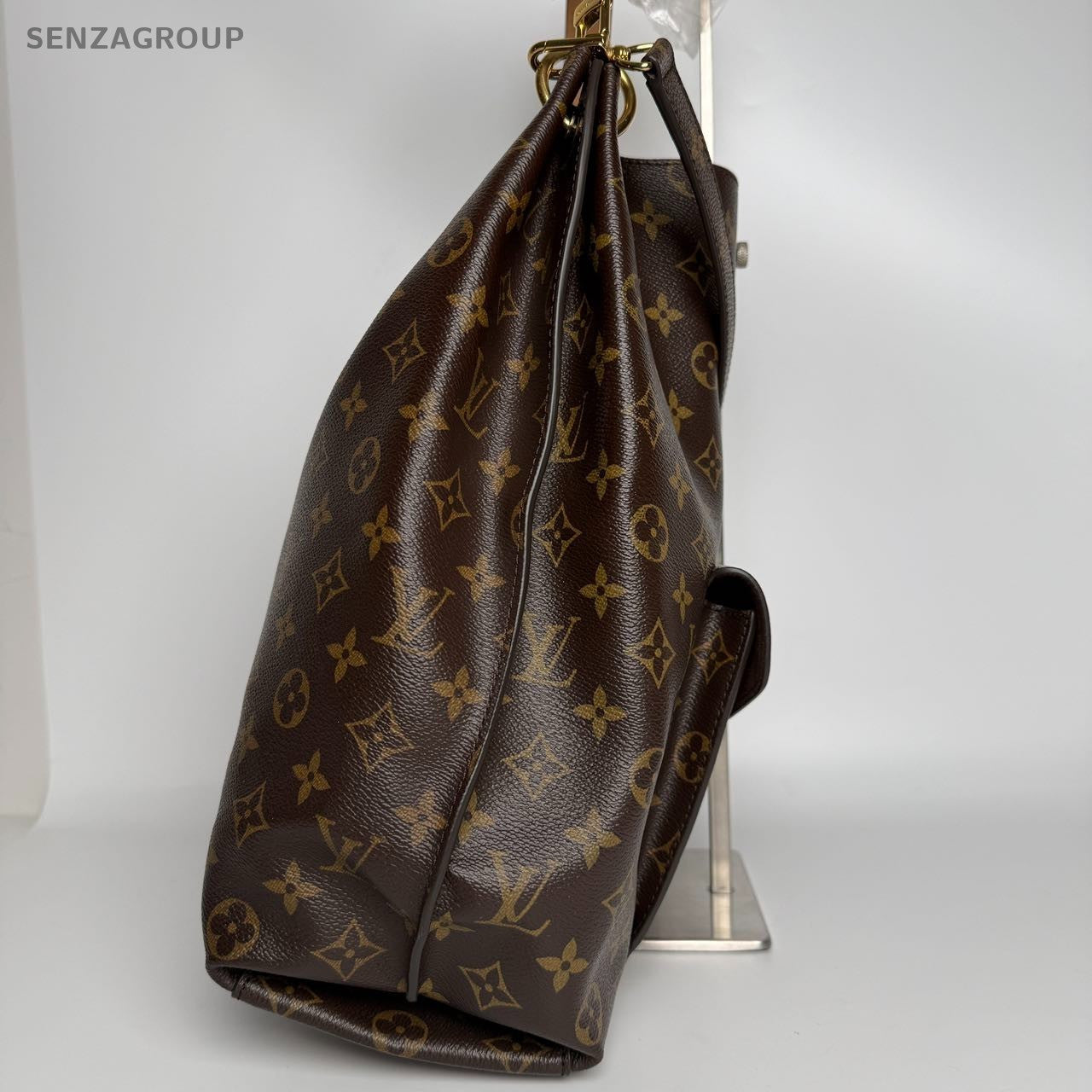SJ0001 Louis Vuitton Hobo bag