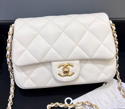 Chanel Classic Flap Chain Lambskin Shoulder Bag White Gold Women Fashion Diamond
