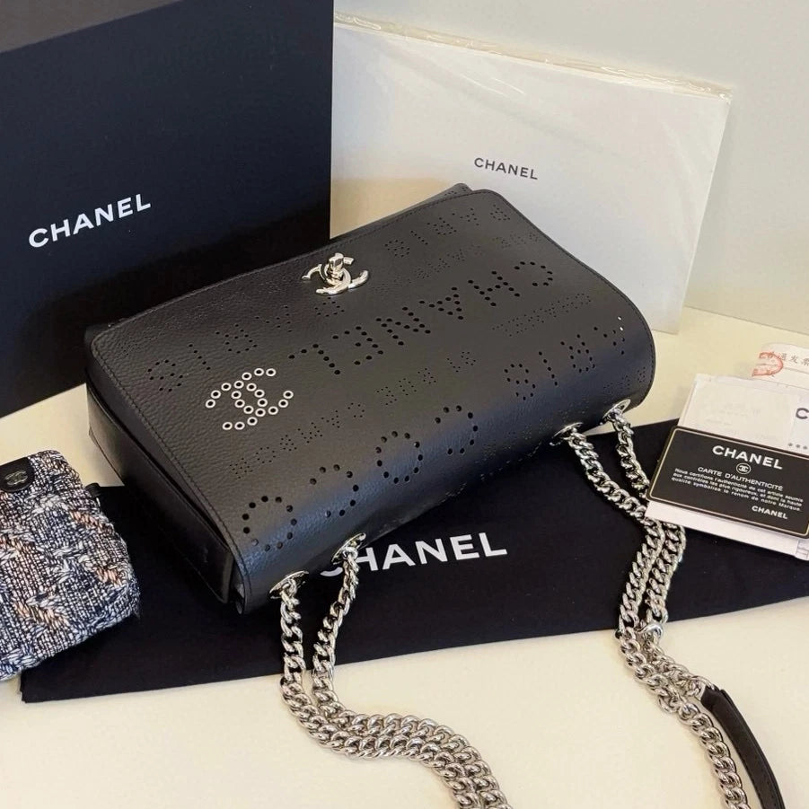 Chanel Classic Flap Chain Shoulder Bag Crossbody Black Silver Women Fashion