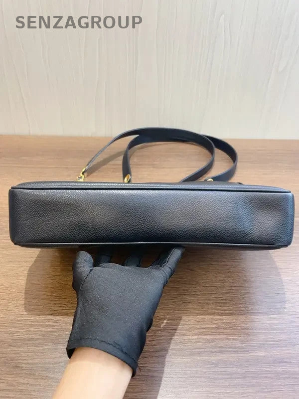 SJ0001 CHANEL leather Crossbody Bags GST Medium tote Bag Black