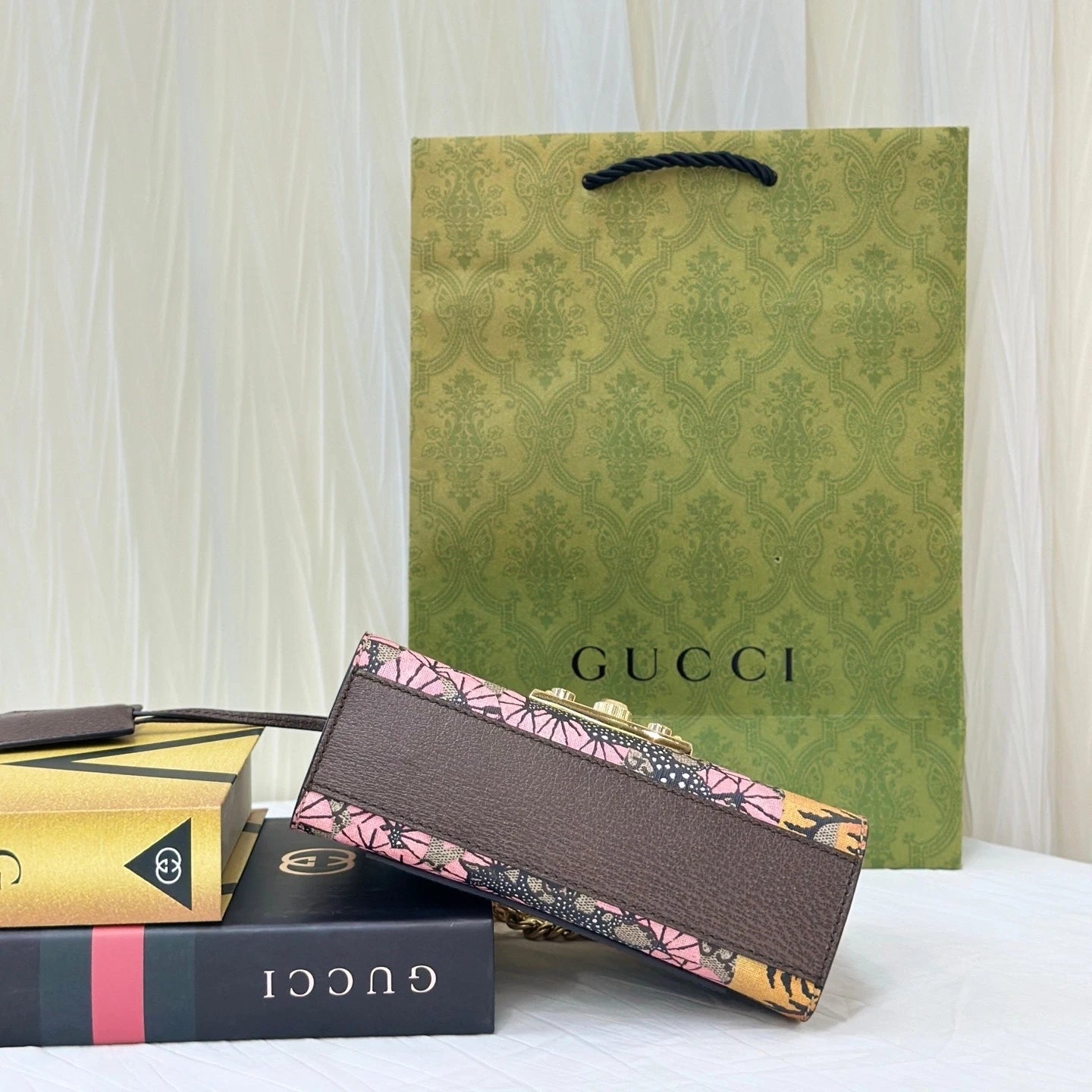 Gucci Padlock Limited Edition Bengal Tiger Print Shoulder Bag Women