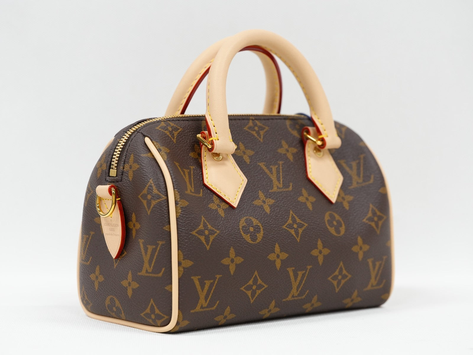 Louis Vuitton Speedy 20 Bandouliere monogram Canvas  Almost Brand NEW Women