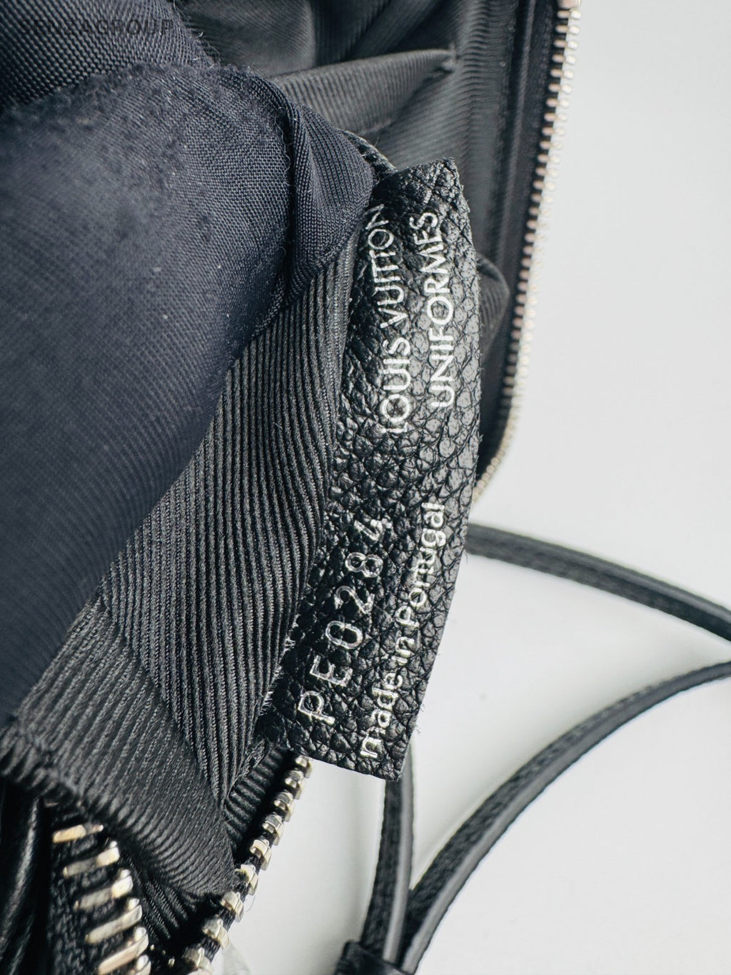 Louis Vuitton Monogram Pallas Clutch Black Empreinte Shoulder bag Crossbody