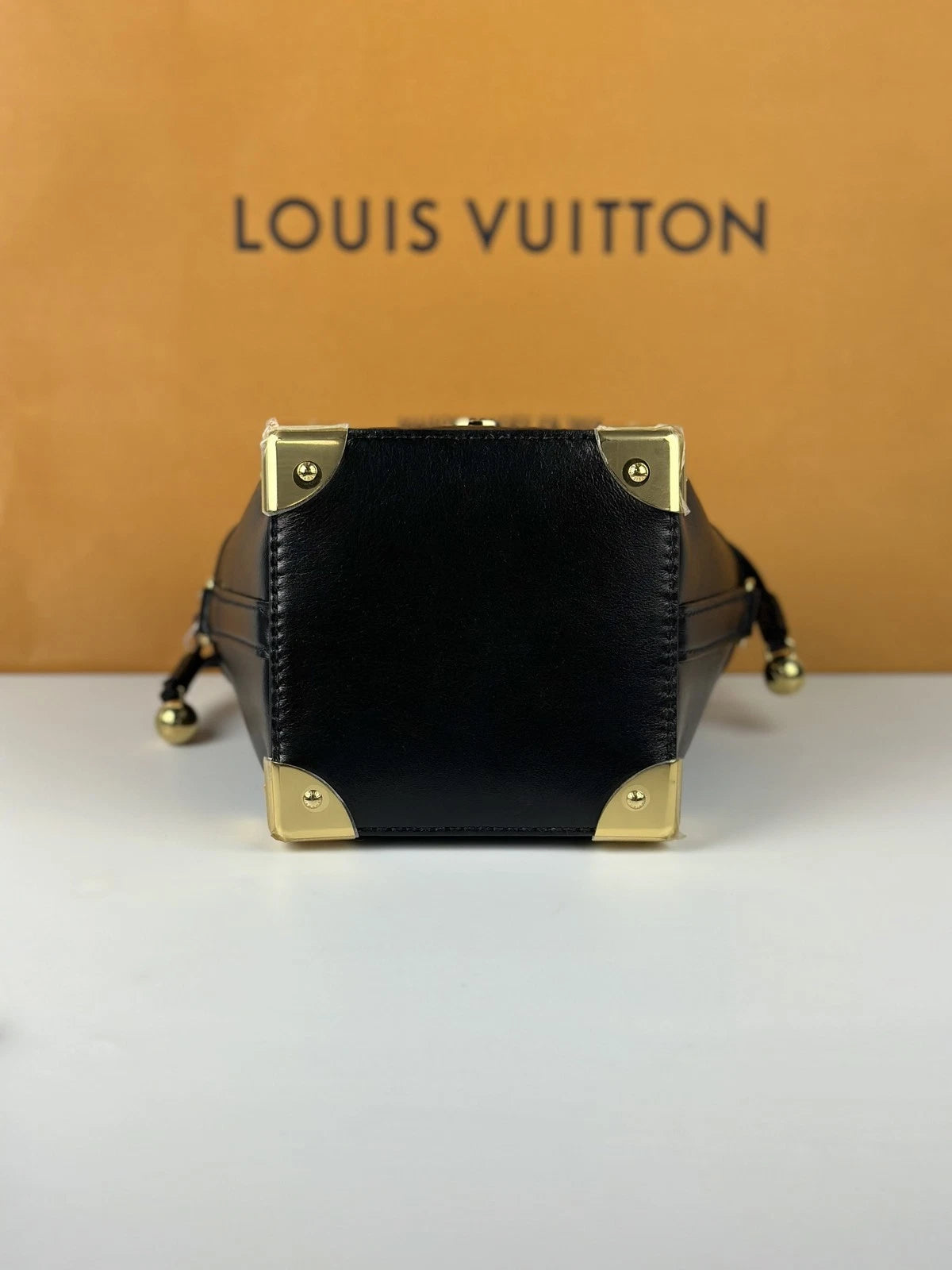 Louis Vuitton Black Gold Crossbody Bag For Women