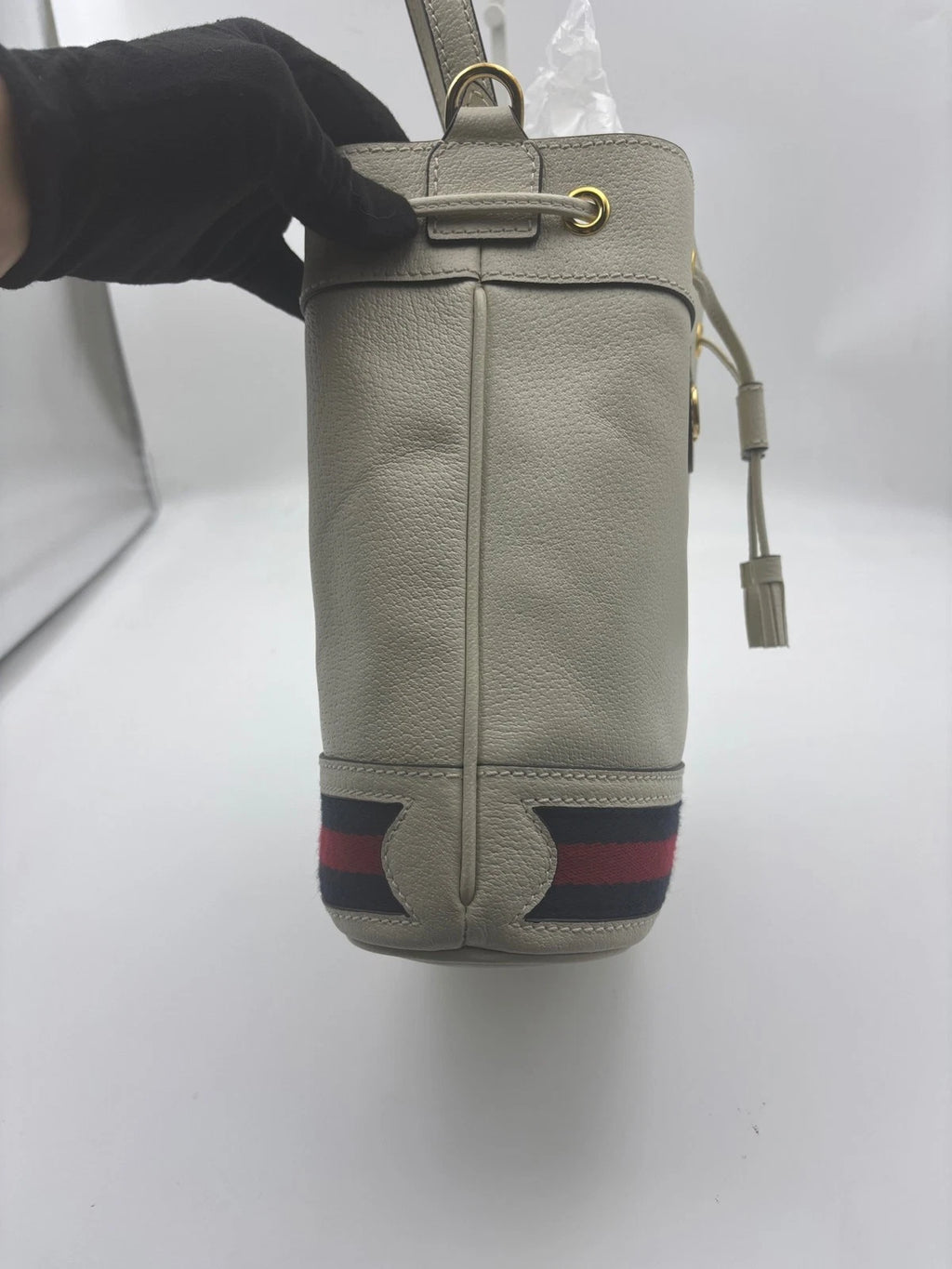GUCCI White Bucket Bag for Women