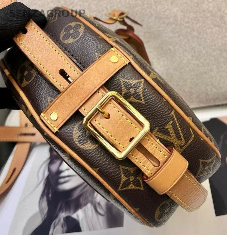 Louis Vuitton Monogram GM Shoulder Bag Crossbody Brown Gold Women Classic