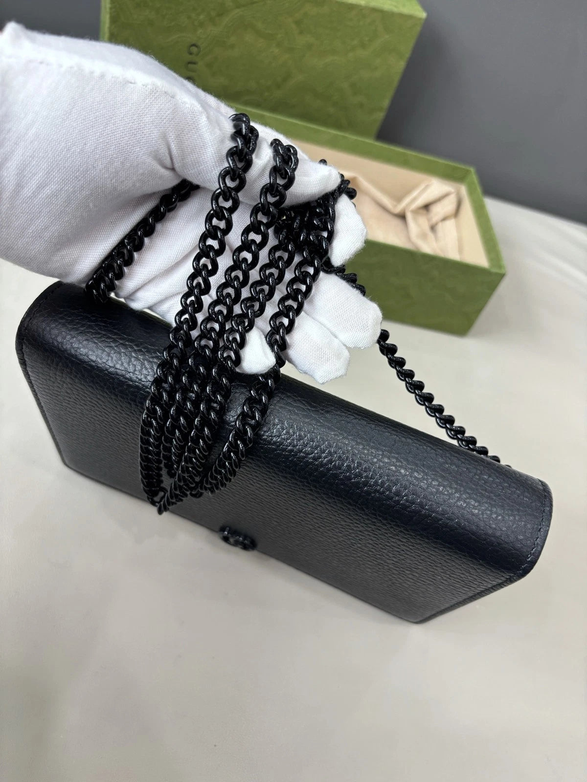 Gucci So Black Woc Chain Calfskin Shoulder Crossbody Bag Black Women Classic