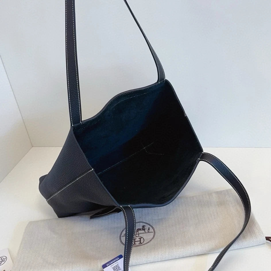 Hermes Cabasellier31 Tote Shoulder Bag Black Unisex Adults Classic