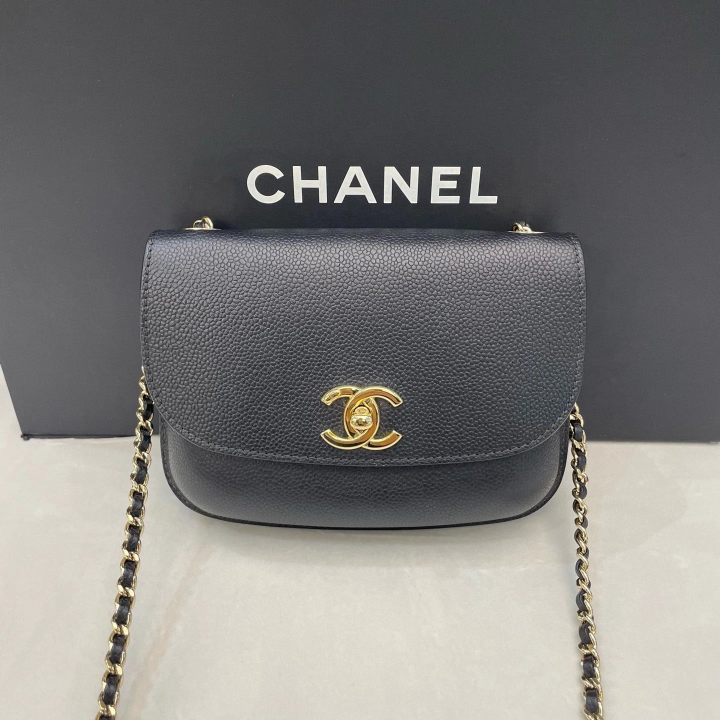 Chanel Caviar Leather Chain Black Shoulder Bag Crossbody Gold Hardware